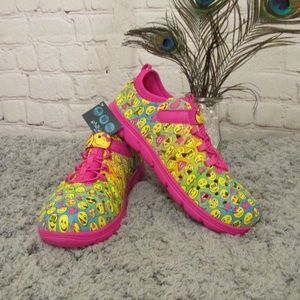 NWT Stride Rite Waterproof Shoes